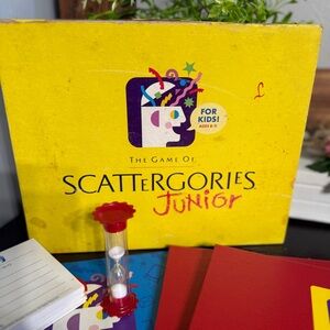 The Game of Scattergories Junior 1989 Vintage Complete